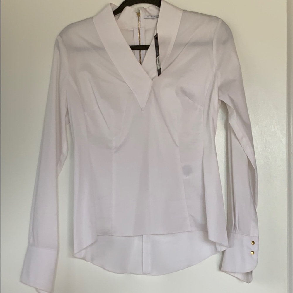 White vneck Tahari blouse, small NWT